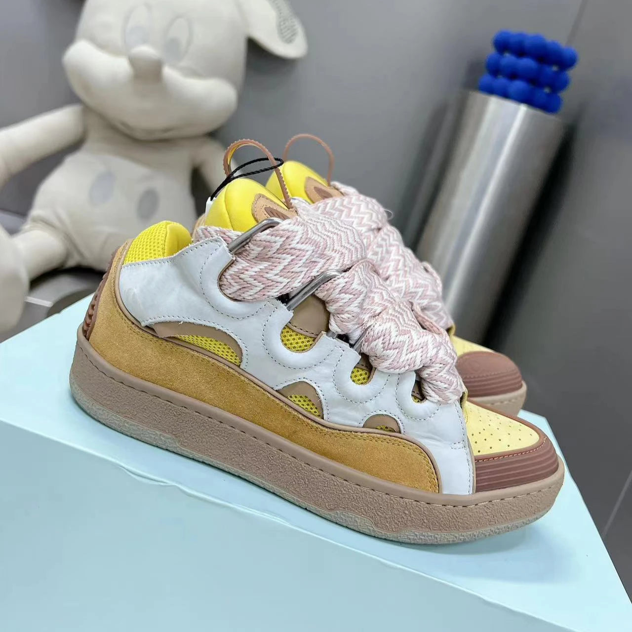 Lanvine Designer Lace-Up Sports Shoes for Men and Women Fashionable Casual Walking Styles for Spring Summer Mesh Lining