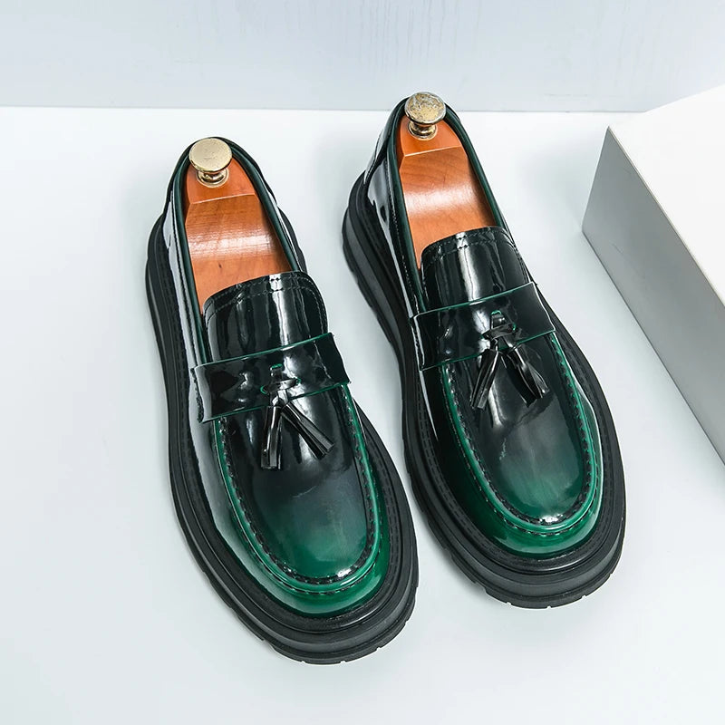 Thick Sole Patent Leather Dress Shoes Green Color Good Looking Comfortable Durable Casual Tassel Loafers Shoes for Men