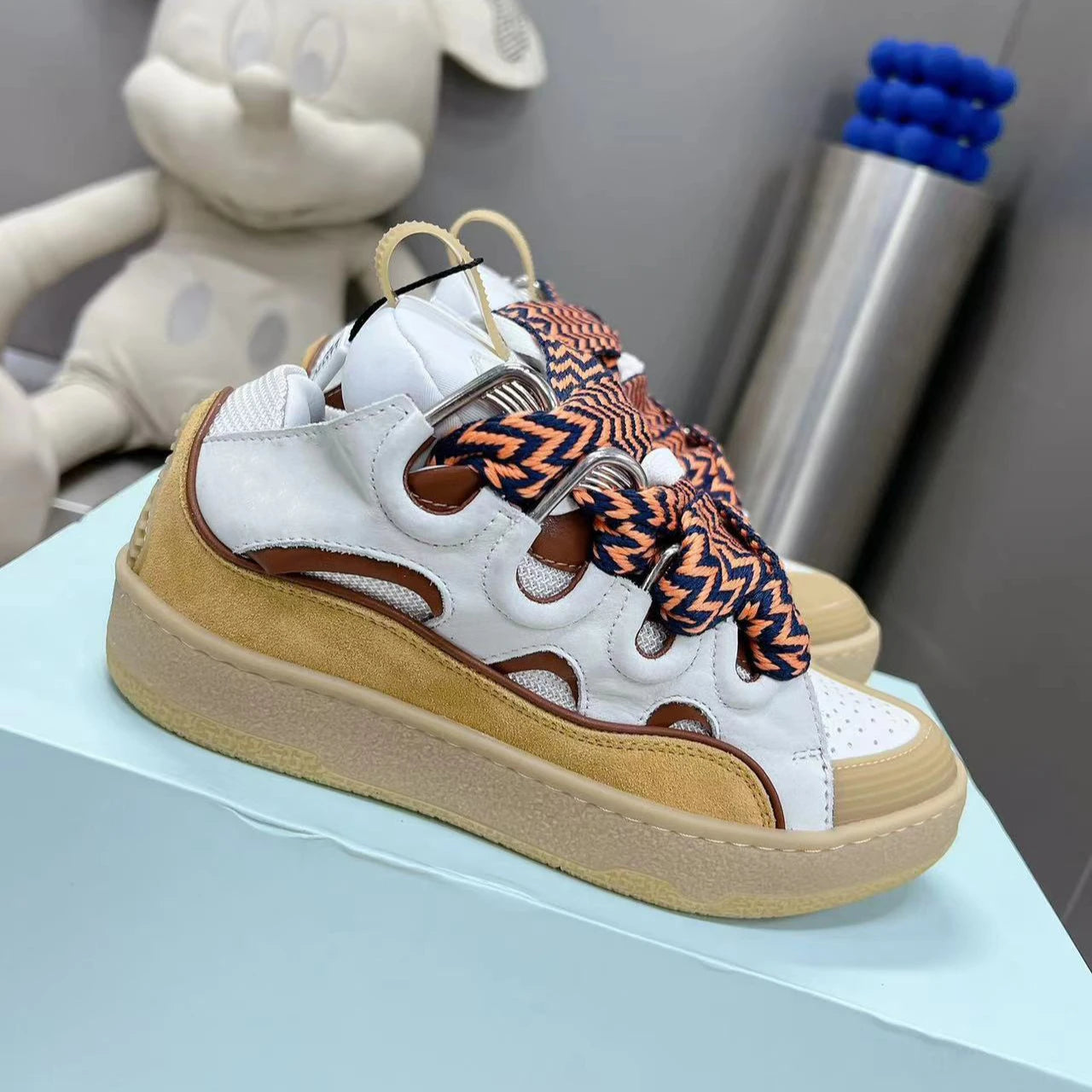 Lanvine Designer Lace-Up Sports Shoes for Men and Women Fashionable Casual Walking Styles for Spring Summer Mesh Lining