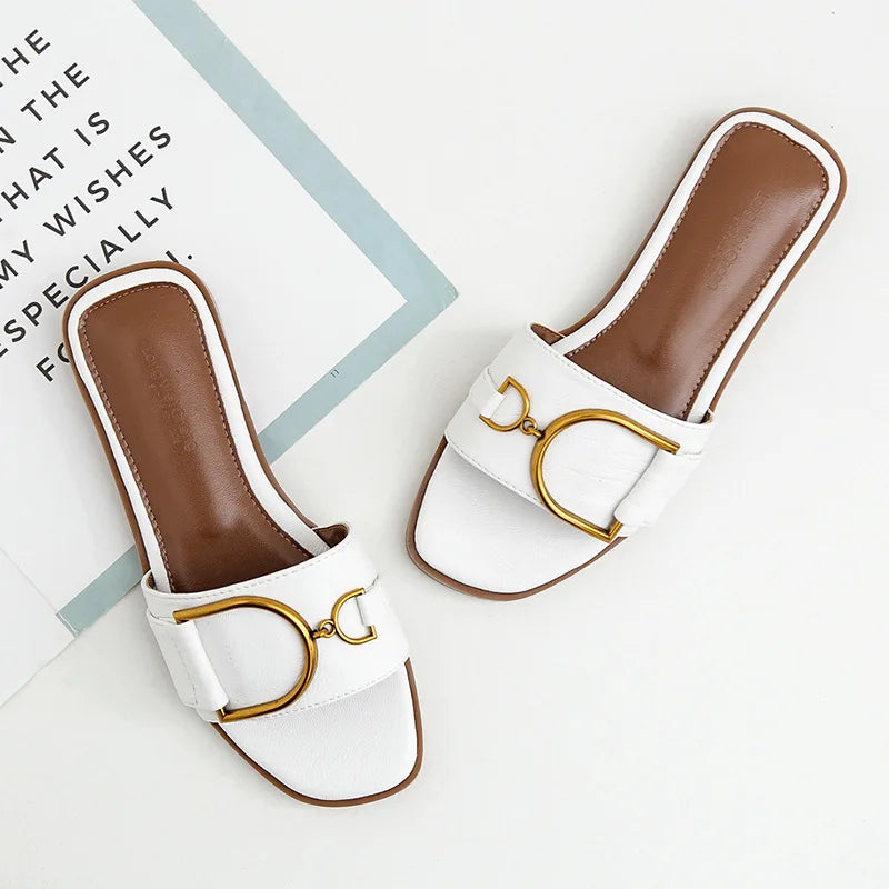 2025 Summer Women's Slippers Leather Square Head Women's Flat Shoes Designer Beach Women's Slippers