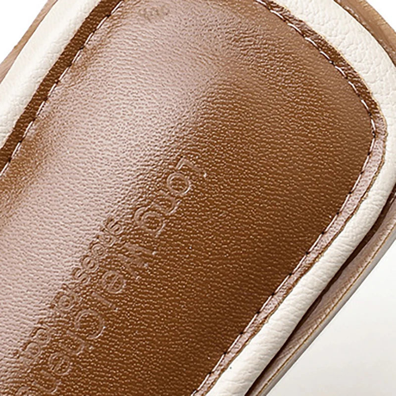 2025 Summer Women's Slippers Leather Square Head Women's Flat Shoes Designer Beach Women's Slippers