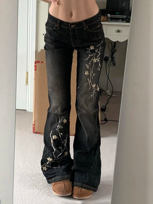 Weekeep Floral Embroidery Jeans Vintage 2000s Low Rise Flared Jeans Women Retro y2k Baggy Denim Pants High Street Basic Trousers