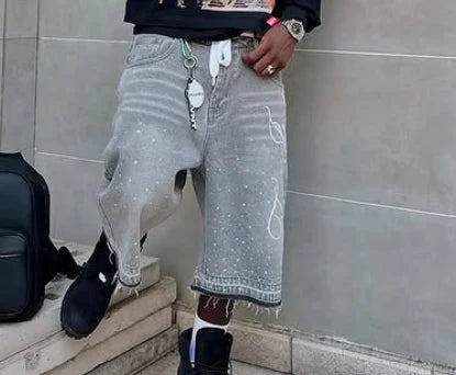 Men Knee Length Denim Shorts Embroidered Rhinestone Jeans Shorts For Beach Vacation Summer Daily Wear Outdoor Streetwear